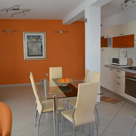 Apartament Diklo