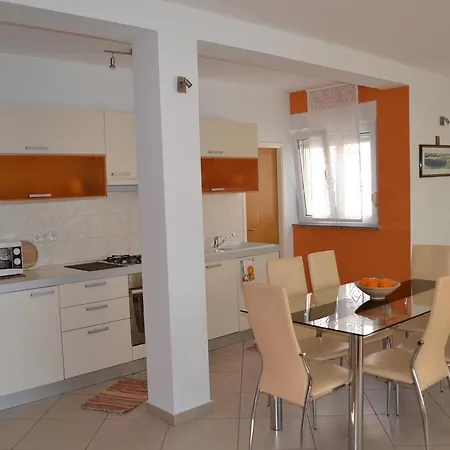 Diklo Apartment